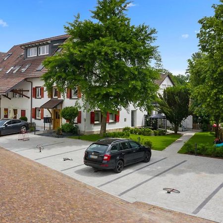Second Home - Ferienwohnungen Fischbach Friedrichshafen Ngoại thất bức ảnh