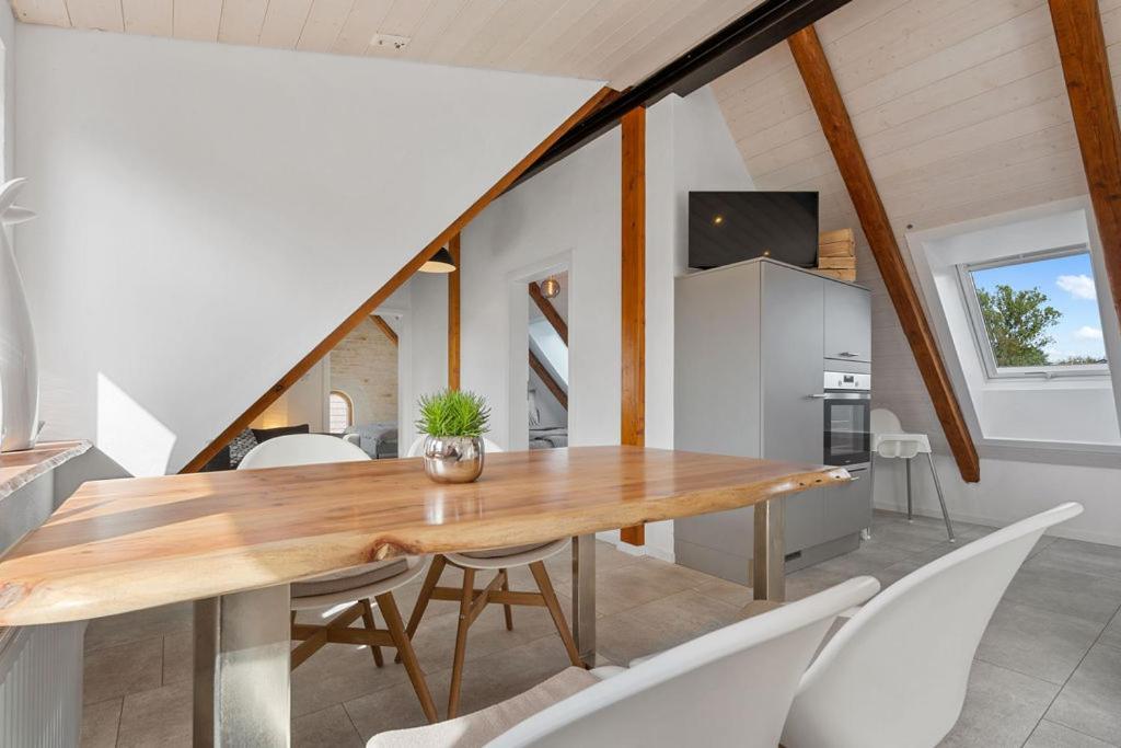 Second Home - Ferienwohnungen Fischbach Friedrichshafen Ngoại thất bức ảnh